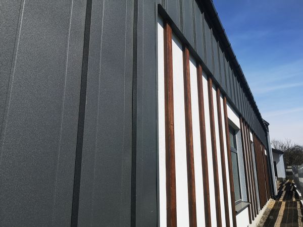 Cost of Metal Cladding Repair in Mount Juliet