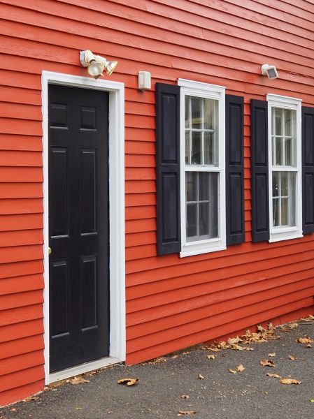 Cost of Red Vinyl Siding Installation in Mount Juliet