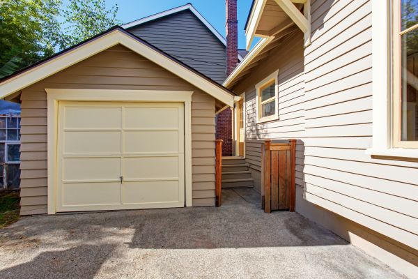 Cost of Garage Siding Replacement in Mount Juliet